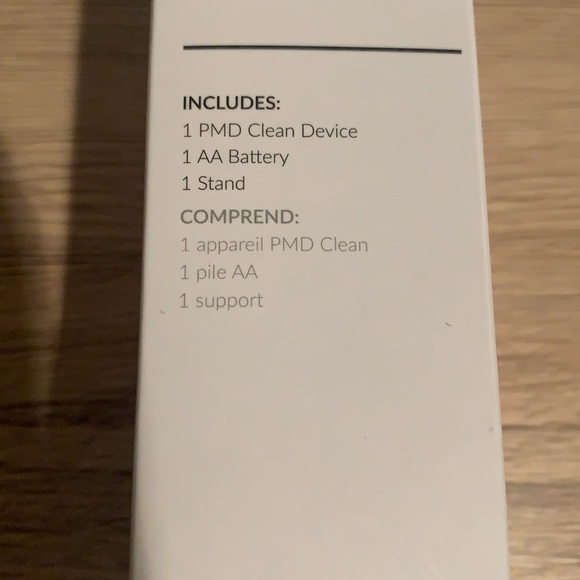 Brand New PMD Clean Smart Facial Cleansing Device - Picture 4 of 5